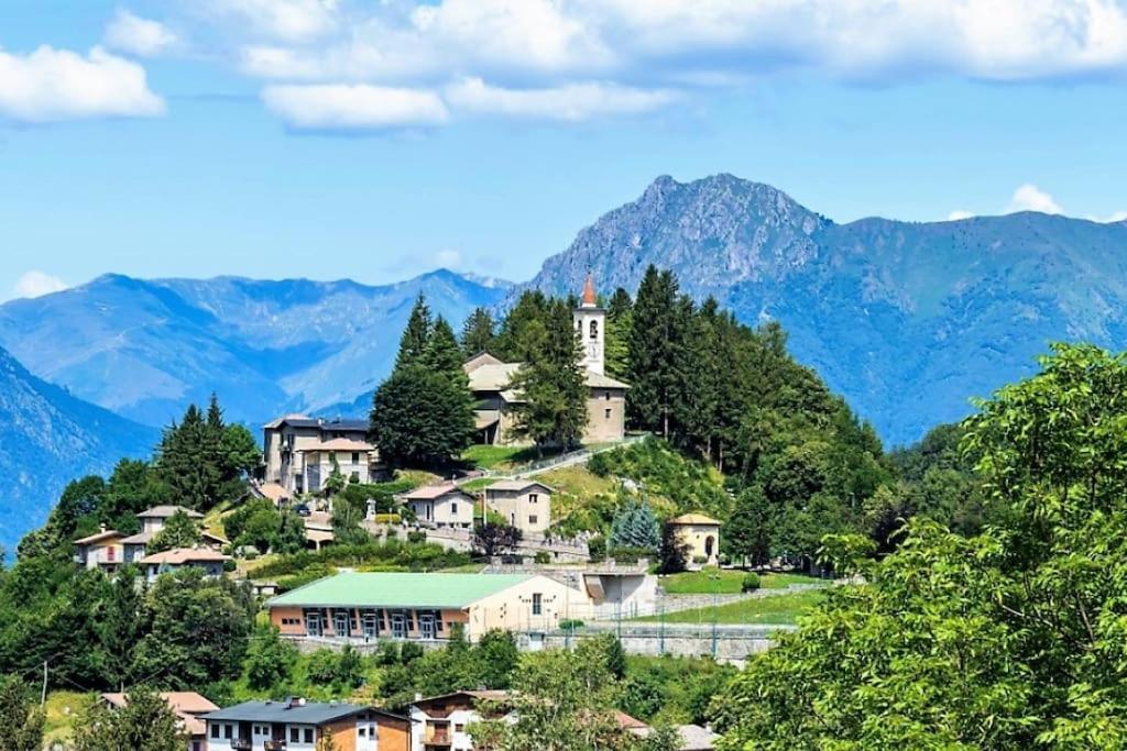 Apartment Mansarda Fra Monte E